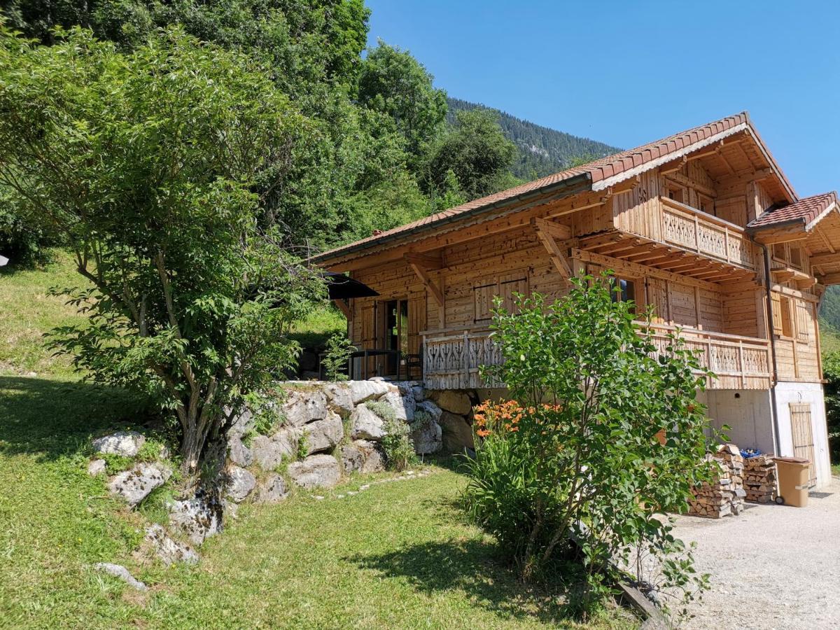 Le Reposoir Magnifique Chalet Au Coeur Du Village Du Reposoir מראה חיצוני תמונה