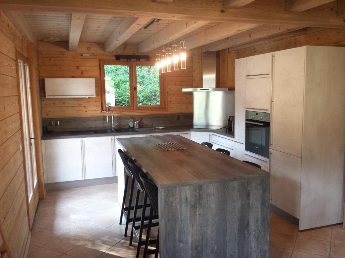 Le Reposoir Magnifique Chalet Au Coeur Du Village Du Reposoir מראה חיצוני תמונה